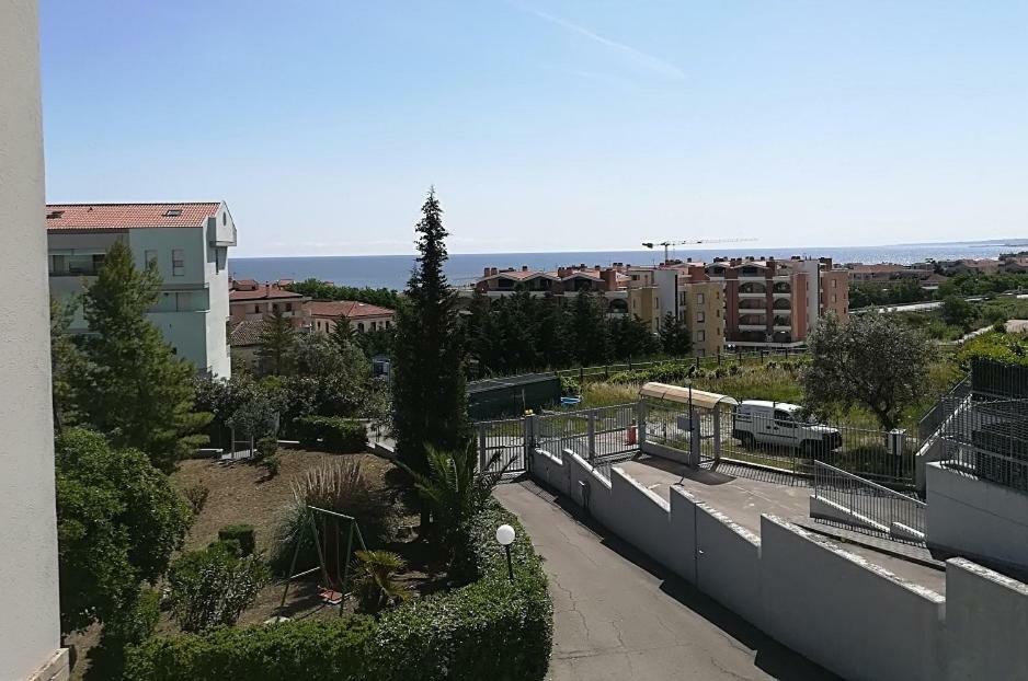 Villa Ariosa Vasto Esterno foto